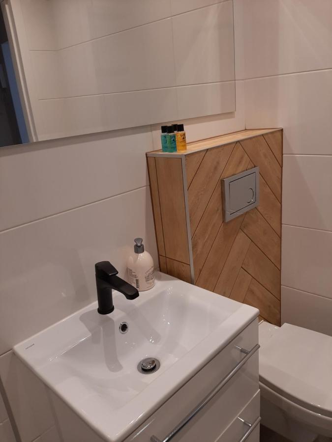 Kawalerka 28M Salon Z Kuchnia Centrum Nowy Sącz Exterior foto